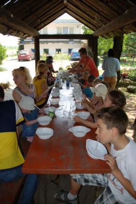 Zakończenie Roku u Radosnych Maluchów w 2013r