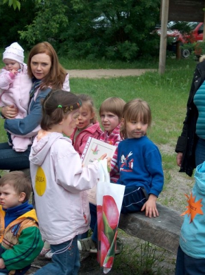 Dzień Matki i Dzień Dziecka z Radosnymi Maluchami w Choszczówce