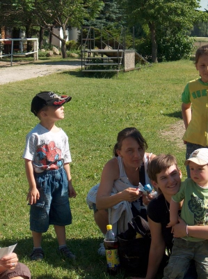 Ostatnia w tym przedszkolnym roku wycieczka Radosnych Maluchów na koniki.